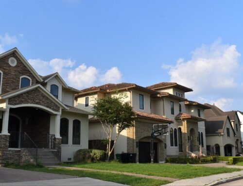 Houston Painting Experts: Durable Finishes for a Harsh Climate